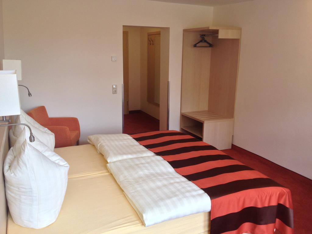 Pension Ratskeller Hagenow Ruang foto